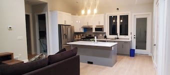 Farm & Garden Bungalow Retreat
