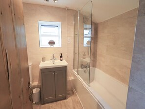 Douche, séchoir à cheveux