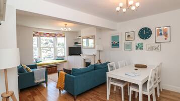 Cottage | Living room