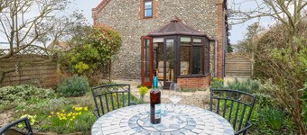 Seaview Cottage