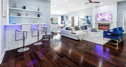 Modern Home with a Firepit, Heated Pool & Spa