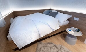 1 bedroom, iron/ironing board, travel crib, free WiFi