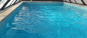 HEATED SWIMMING POOL (all year round) 2 km Ñora beach, 9 Gijón- barbecue, fireplace