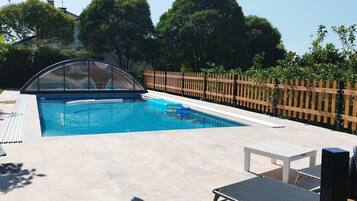 Indoor pool, outdoor pool