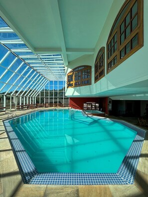 Deluxe Apartment | Pool | Indoor pool