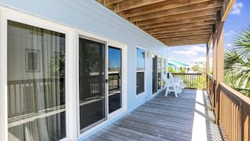 House, Multiple Beds (Beach Please) | Terrace/patio