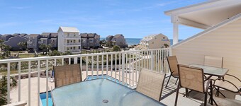 Sea Cliff D-23 Capture The Cape