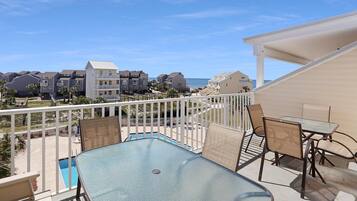 House, Multiple Beds (Sea Cliff D23 Capture The Cape) | Outdoor dining