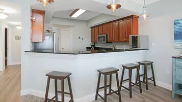 Lägenhet - flera sängar (Paradise Shores 302 Paradise Found) | Eget kök