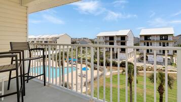 House, Multiple Beds, Beach View (Sea Cliff C16 Gone Fishin) | Property grounds