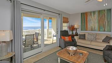 Townhome, Multiple Beds (Pelican Landing 1) | Exterior