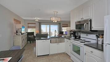 Townhome, Multiple Beds (Pelican Landing 1) | Exterior