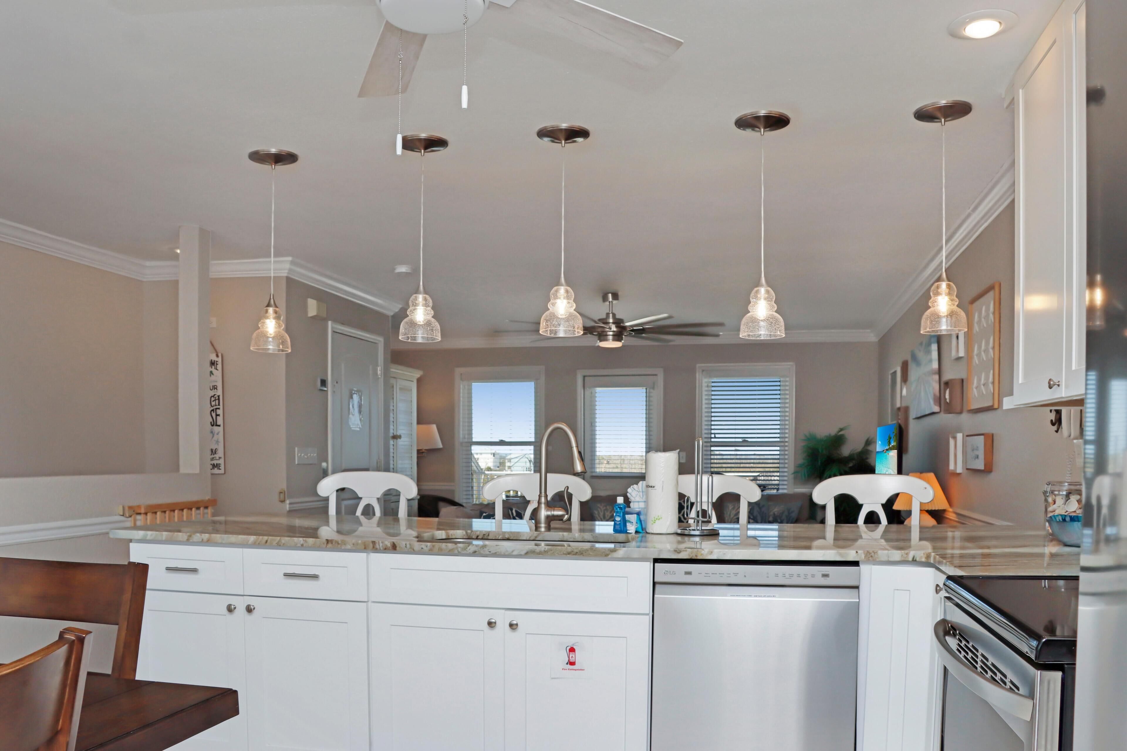 House, Multiple Beds (Sea Cliff I51 Coastal Splendor) | Private kitchen