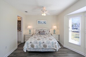 Ferienhaus, Mehrere Betten (Sea Cliff I51 Coastal Splendor)