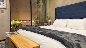 1 habitación, escritorio, tabla de planchar con plancha y wifi gratis