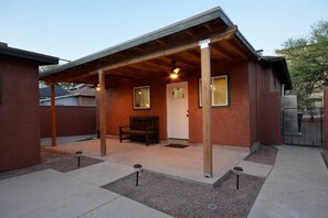 Exterior - Iron Horse Carriage Home & Parking (Tucson)