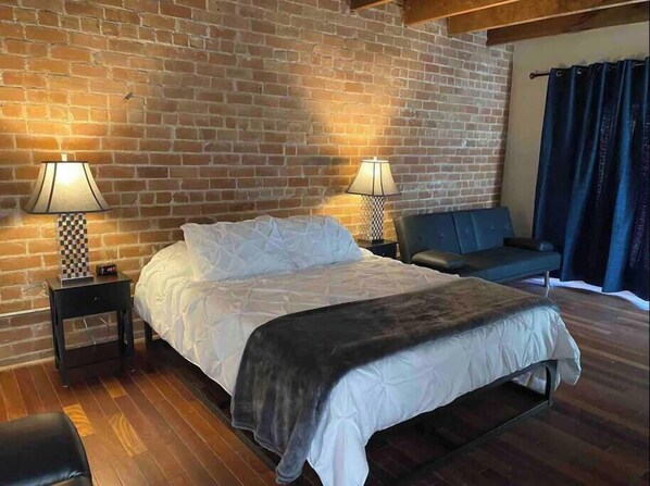 1 Schlafzimmer, Bügeleisen/Bügelbrett, kostenloses WLAN, Bettwäsche