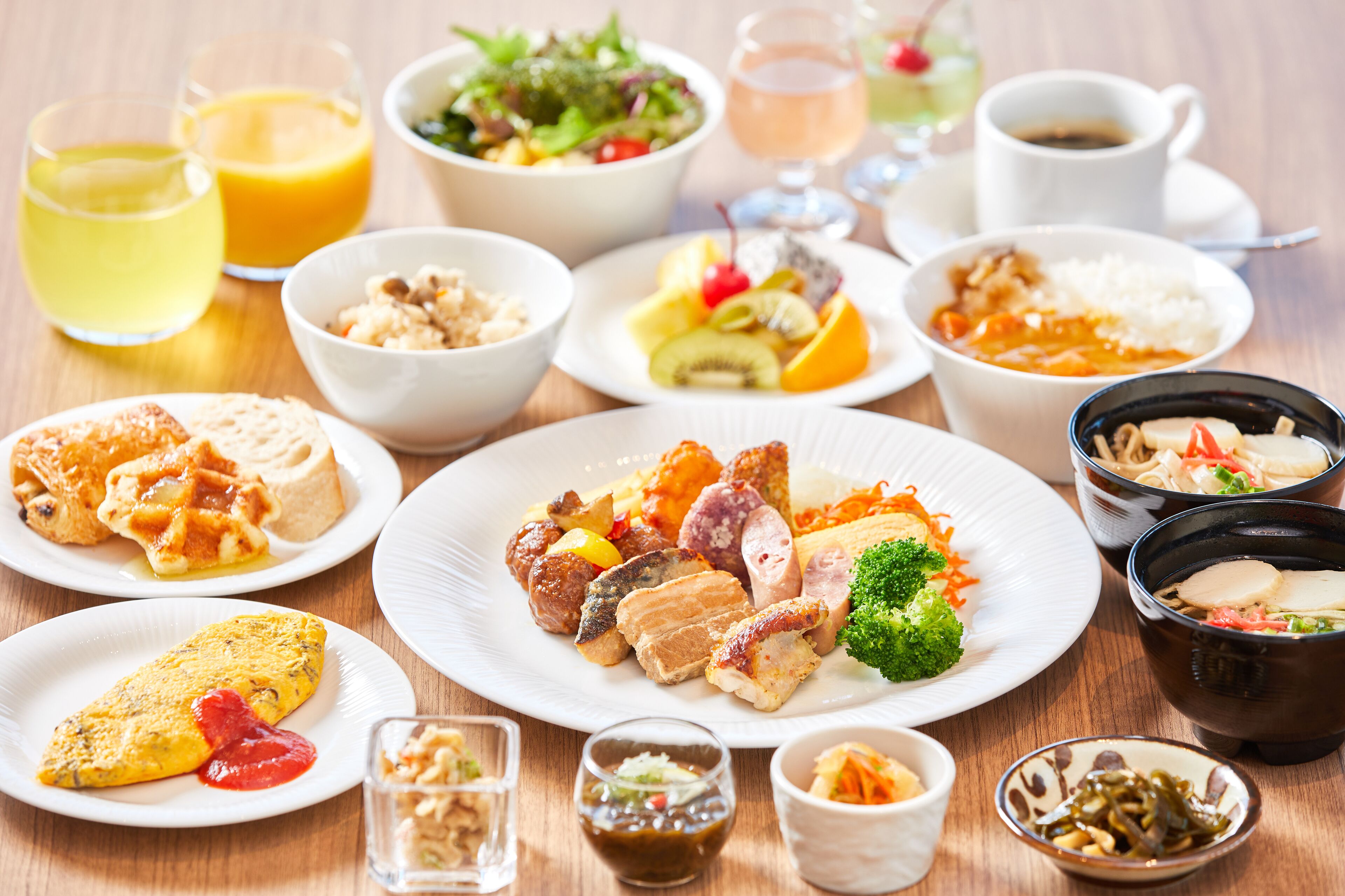 Tägliches Frühstücksbuffet gegen Gebühr