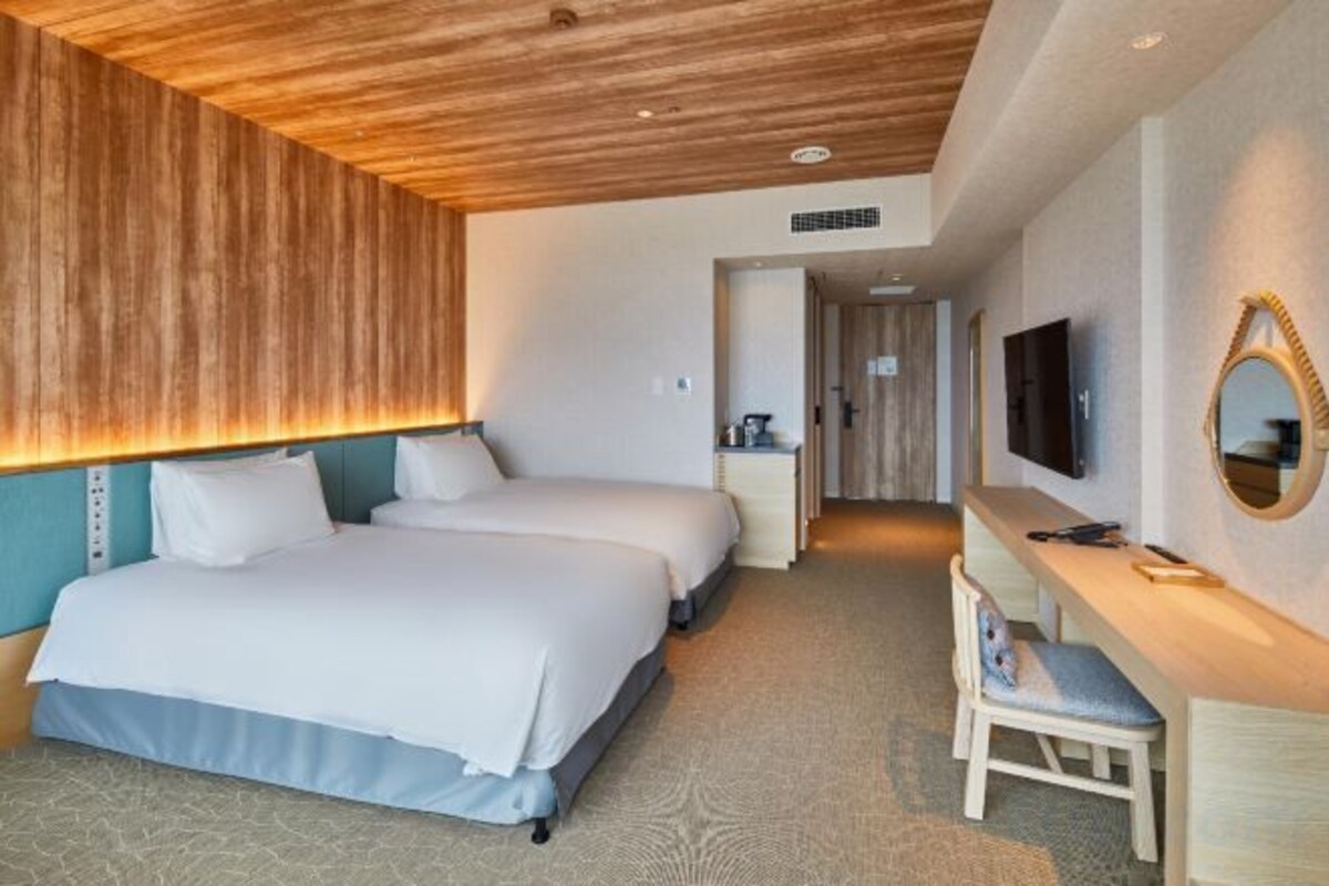 In-room safe, desk, laptop workspace, blackout curtains