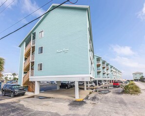 Exterior - Romar Beach 101 | Beachfront Condo Sleeps 5 (Orange Beach)