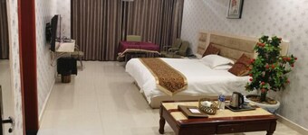 Fuzhou Hongguoshu Holiday Hotel
