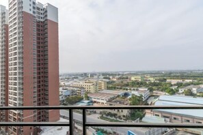 الإطلالة من المنشأة