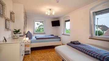 4 Schlafzimmer, kostenloses WLAN, BettwÀsche