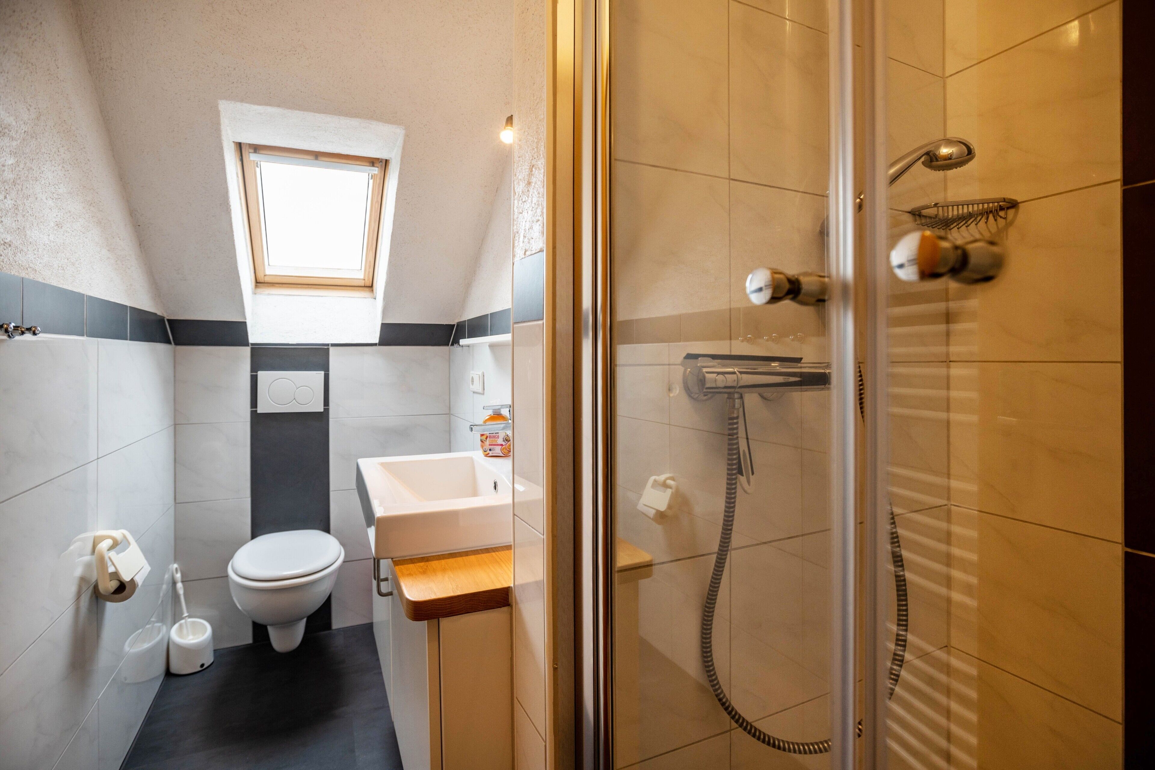 Dusche