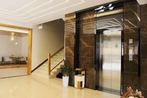 Ảnh chưa phân loại, 5 trong số 45 ảnh, nút