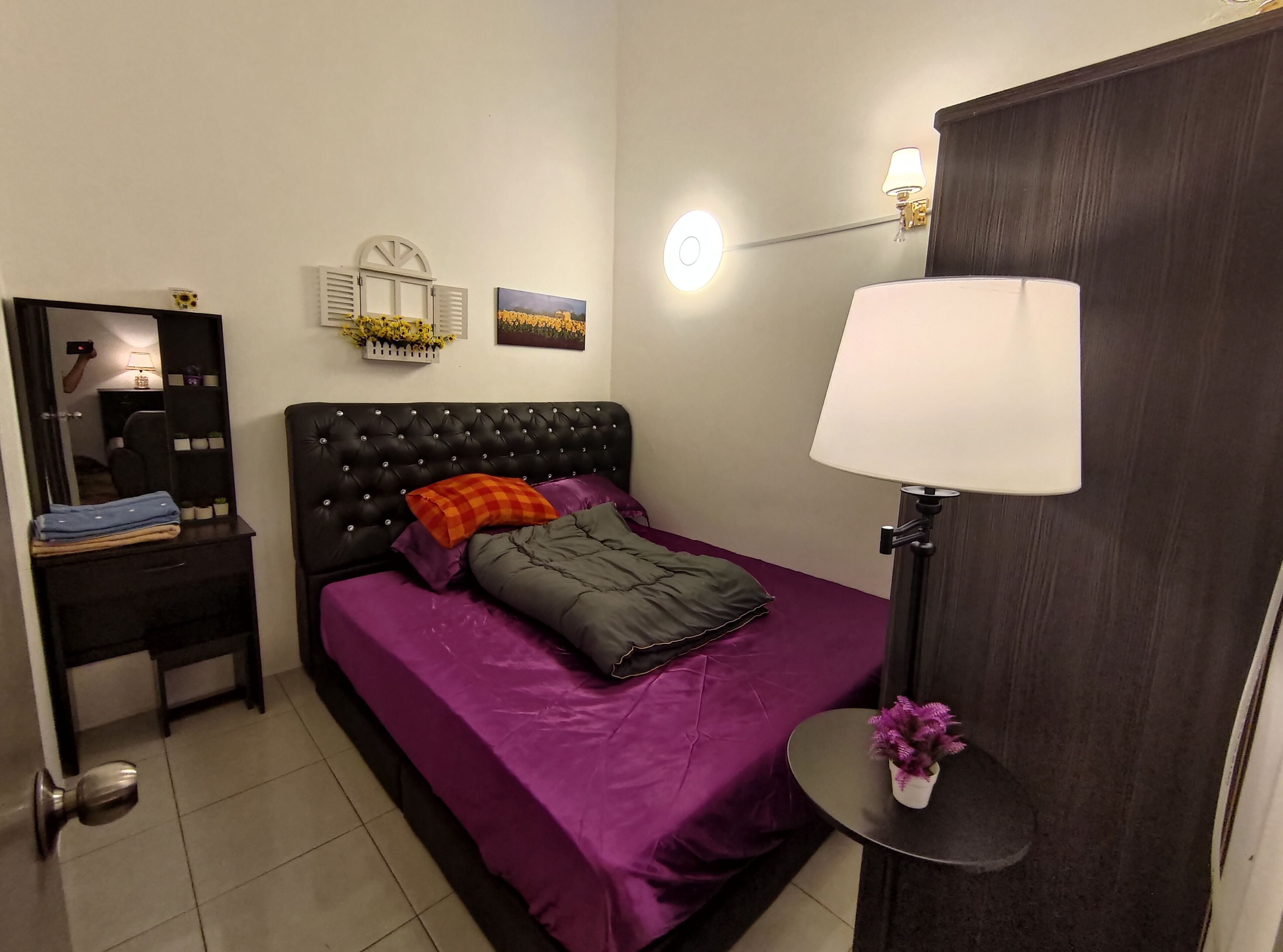 4 間睡房、熨斗/熨衫板