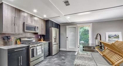 1-bedroom guesthouse, 11 minutes to Charlotte Motor Speedway