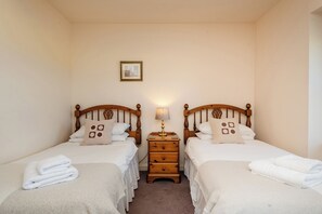 Cottage | 2 bedrooms, individually decorated, individually furnished, free WiFi - Bramble Cottage (Wooler)
