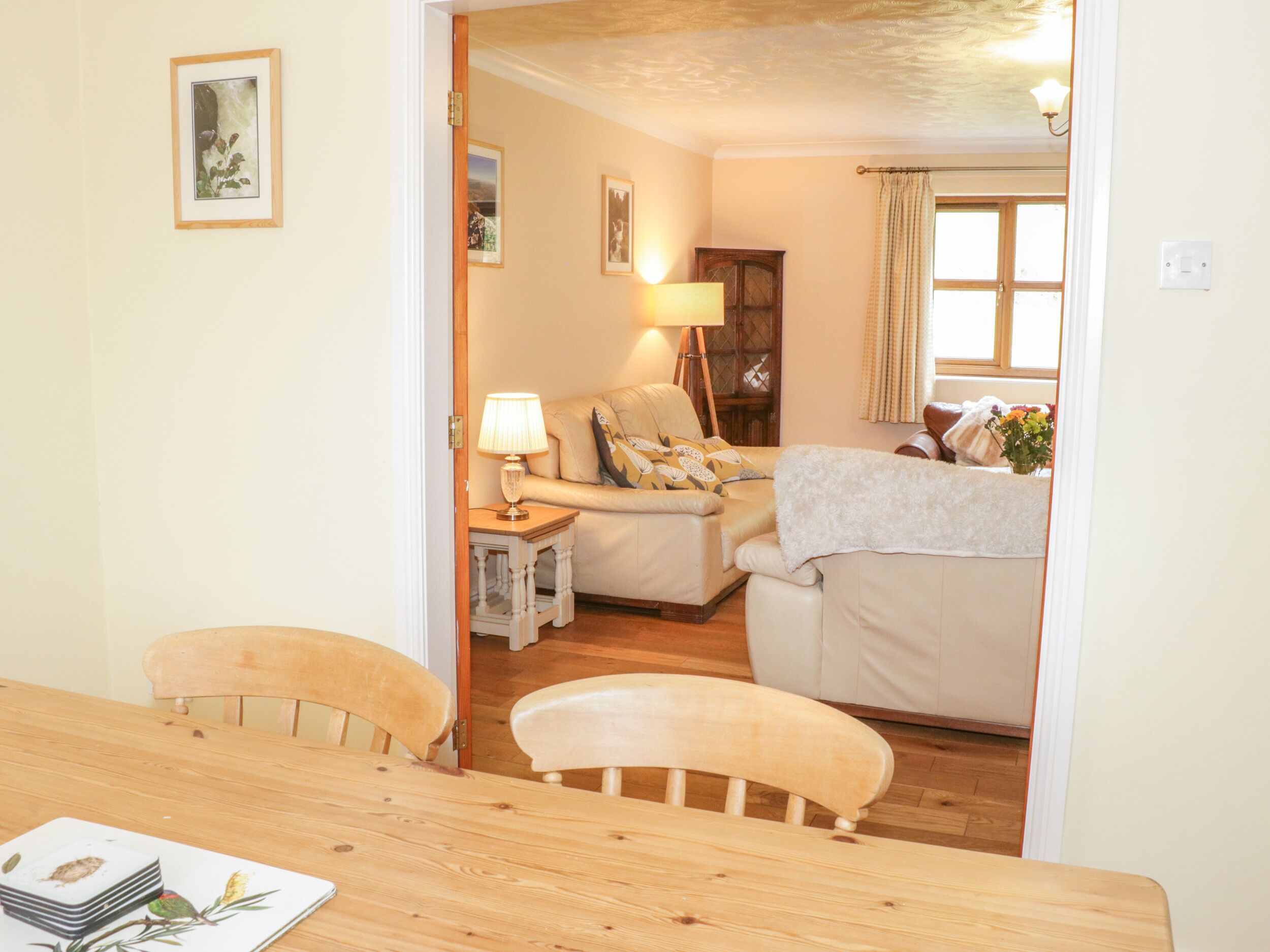 Cottage | Interior