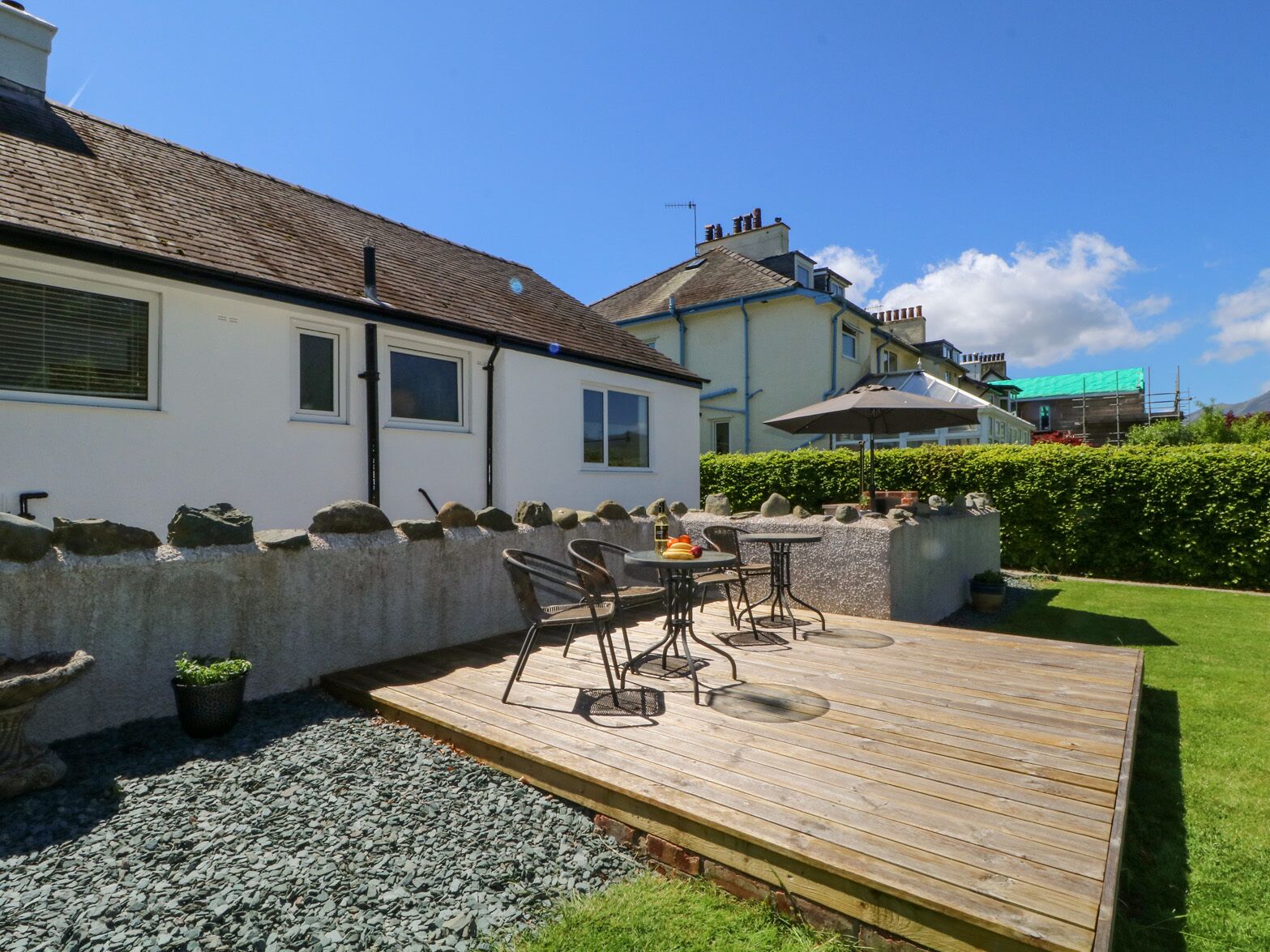 平房 | 住宿地面