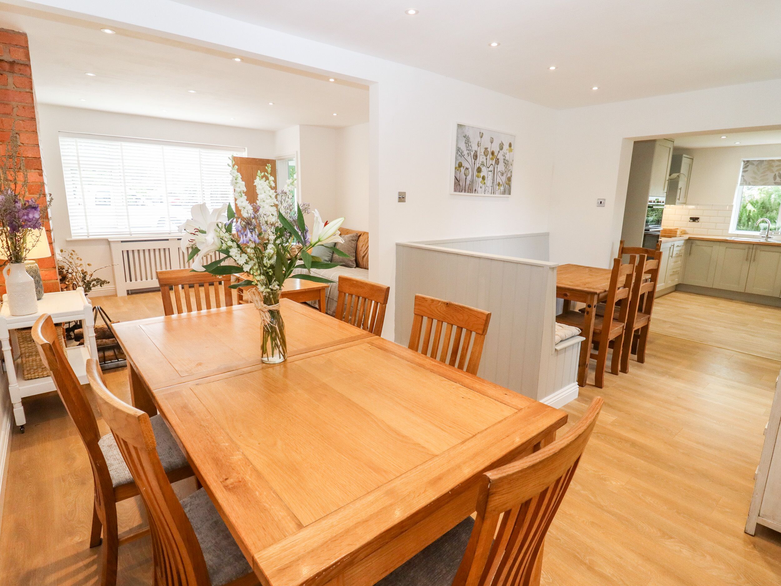 平房 | 私人廚房 | 電冰箱、洗碗機、電熱水壺、烤麵包機