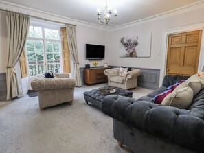 Living area - Red Screes (Ambleside)