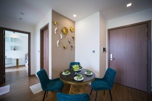 City Apartment | Free WiFi, wheelchair access