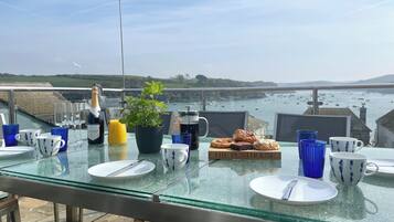 Cottage | Front of property