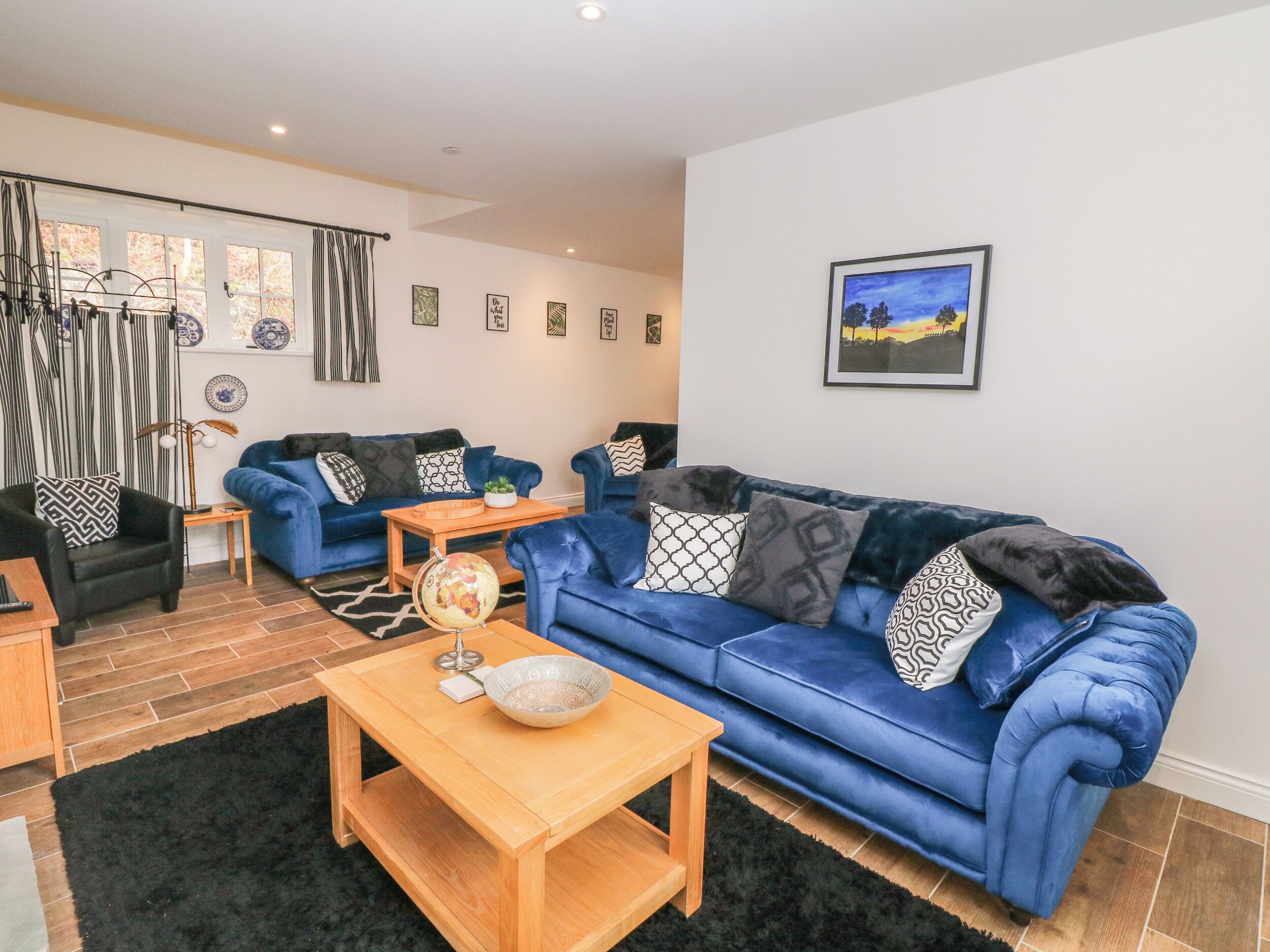 Cottage | Bahagian dalam