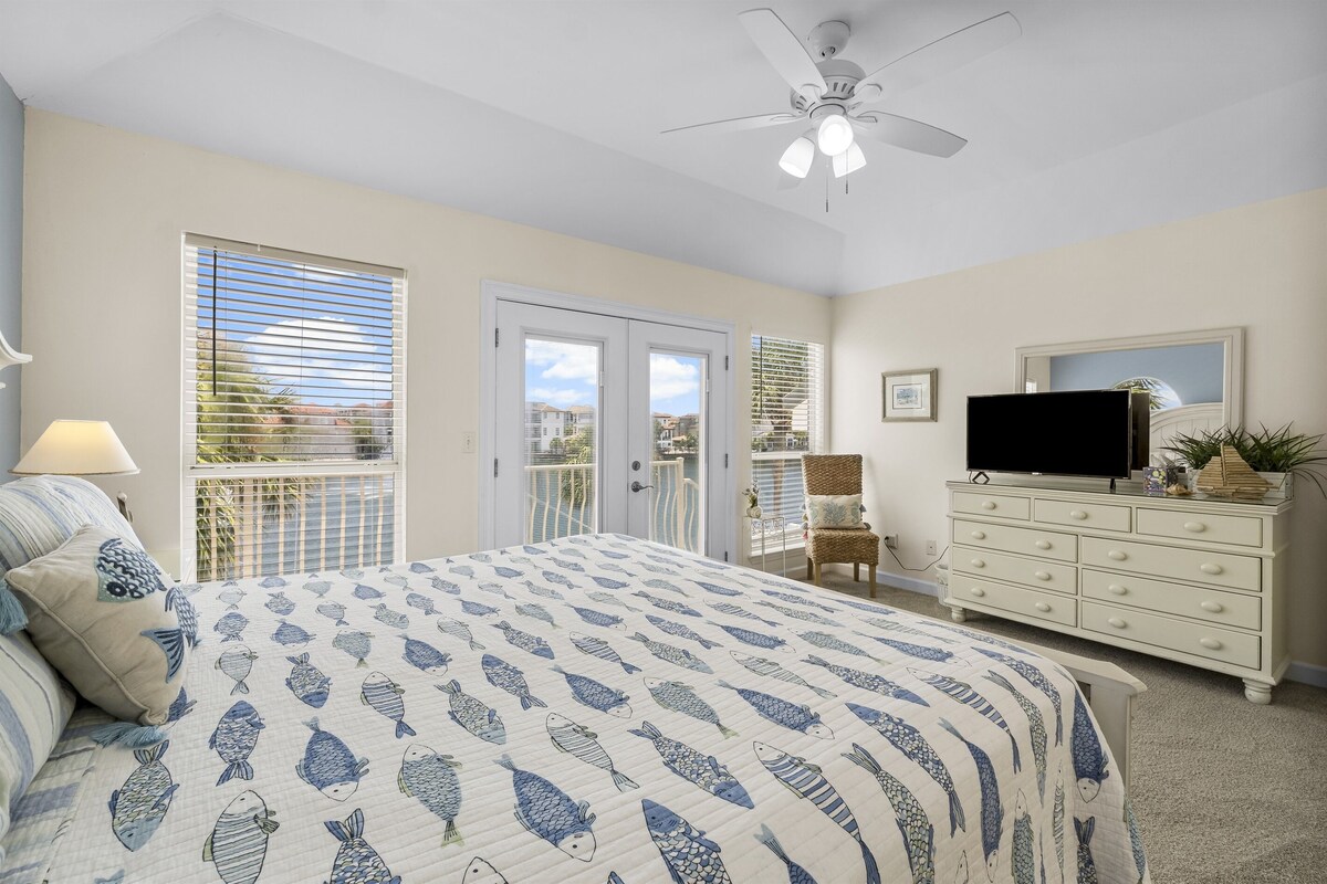 Photo 16 of Walk 4 min to PRIVATE BEACH in Destin! Backyard Pool🏖️ On The Lake🏖️ Fire Pit