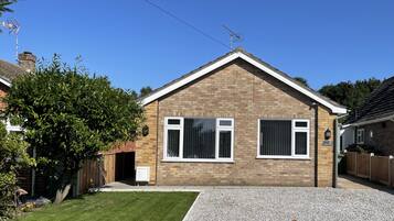 Cottage | Front of property