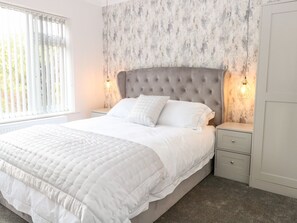 Cottage | Interior - Harbour Place (Wells-next-the-Sea)