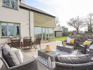 Cottage | Balcony