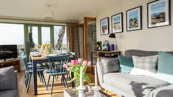 Cottage | Living room