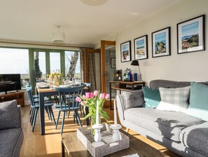 Cottage | Phòng khách