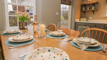 Cottage | Interior