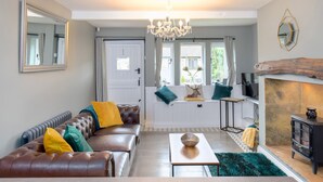 Cottage | Interior - Mischa Cottage (Bradford)
