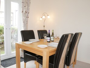 كوخ | المنشأة من الداخل