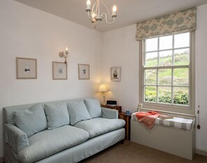 Cottage | Living room - April Cottage (Port Isaac)