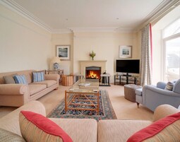 Cottage | Living room | DVD player